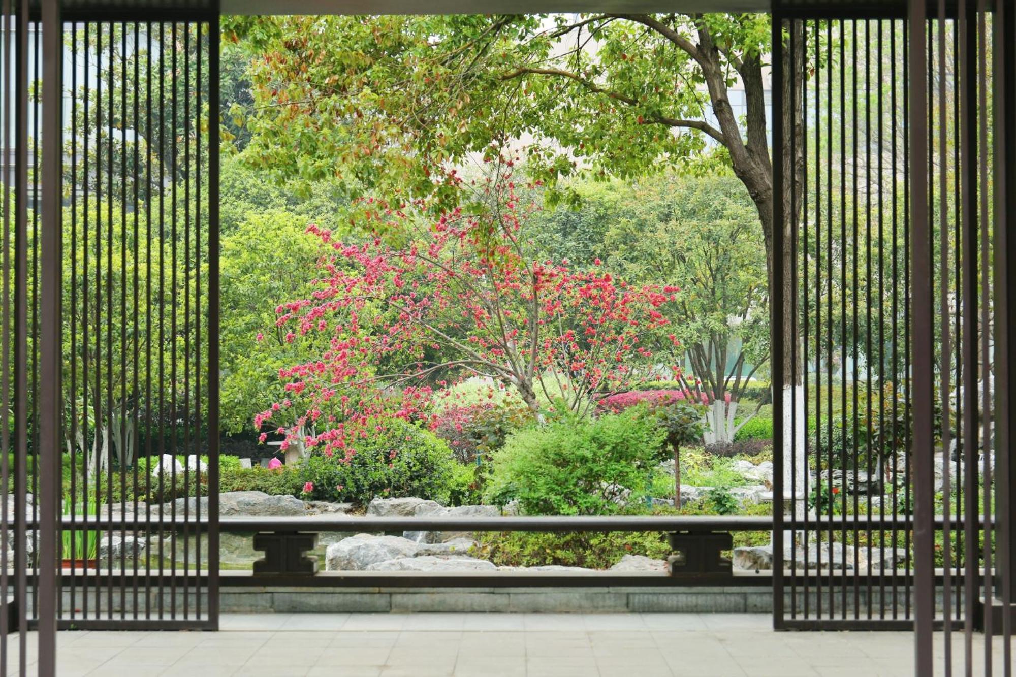 Holiday Inn Zhengzhou Zhongzhou By Ihg Zewnętrze zdjęcie
